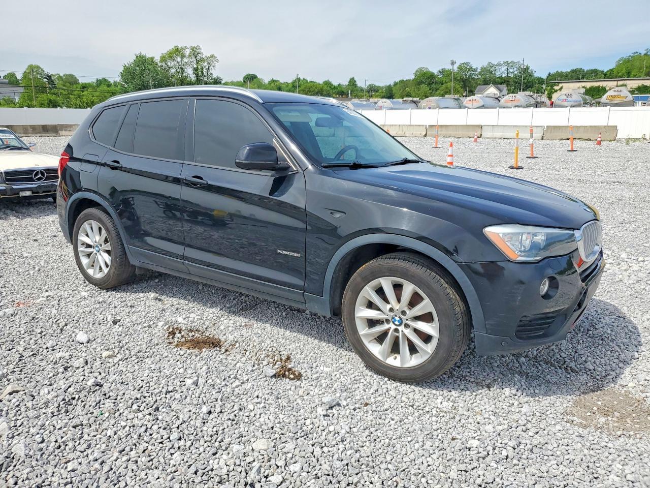 2017 BMW X3 xDrive28I - Image 4