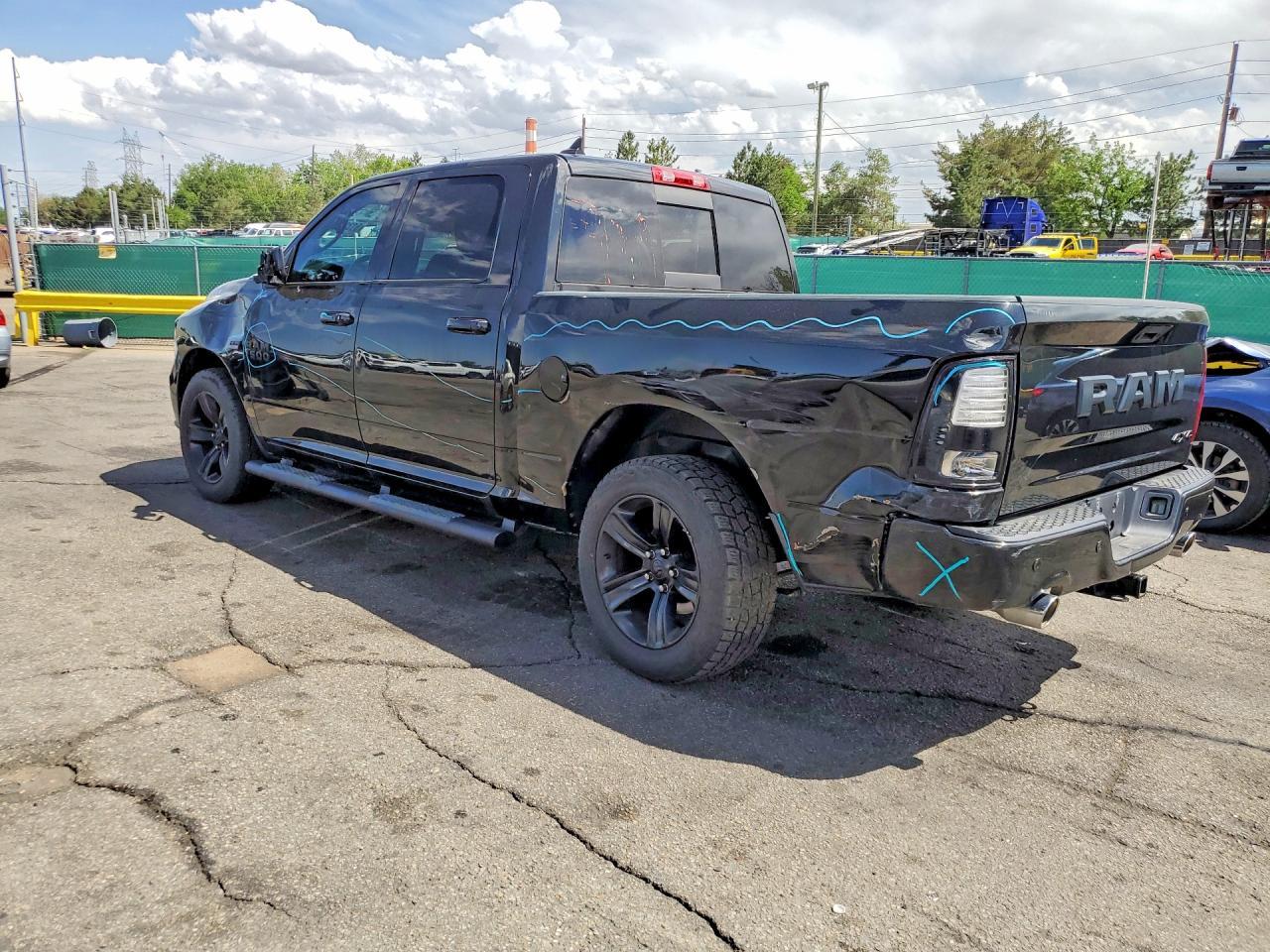 2017 Ram 1500 Sport - Фото 2