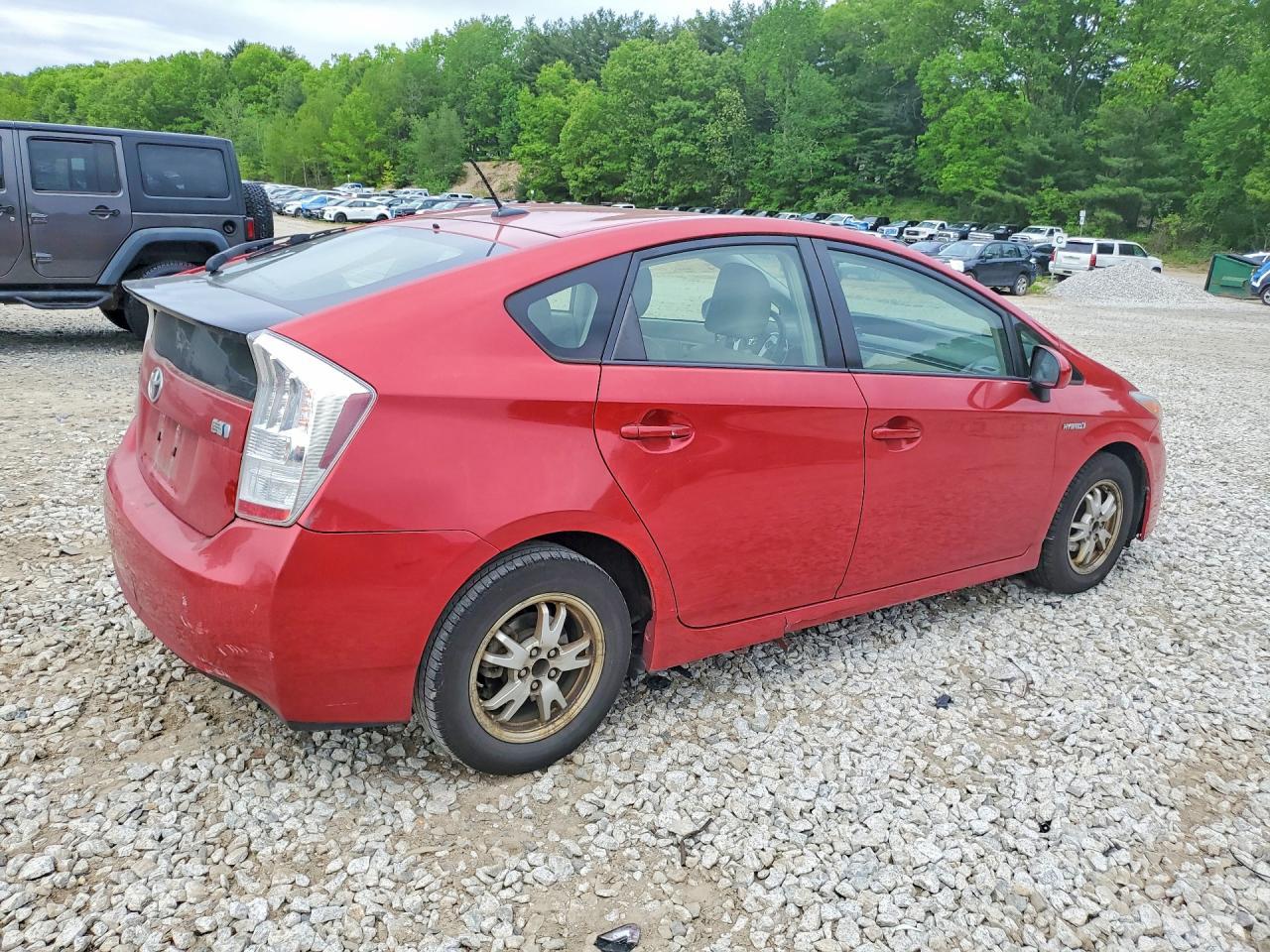 2011 Toyota Prius - Фото 3