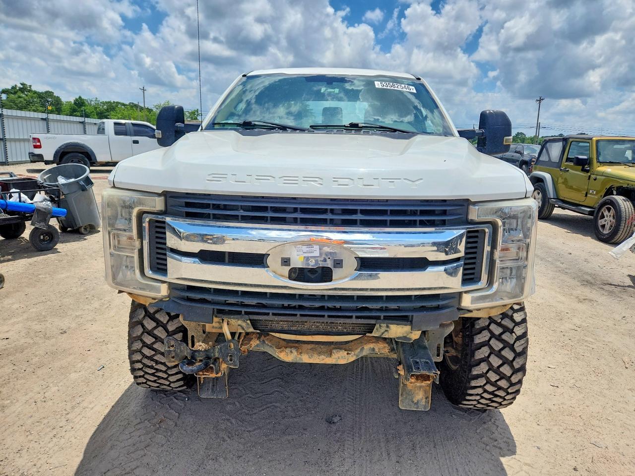 2017 Ford F350 Super Duty - Фото 5