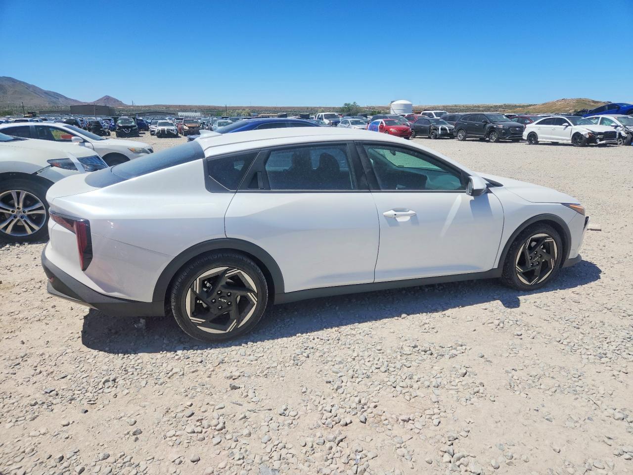 2025 Kia K4 Ex - Фото 3