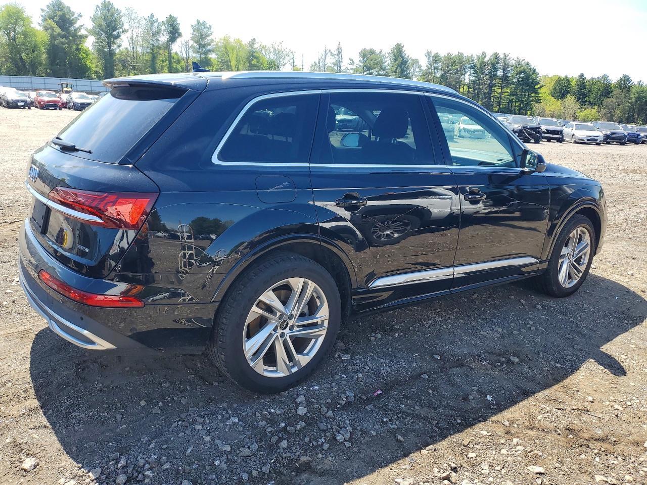 2021 Audi Q7 Premium Plus - Фото 3