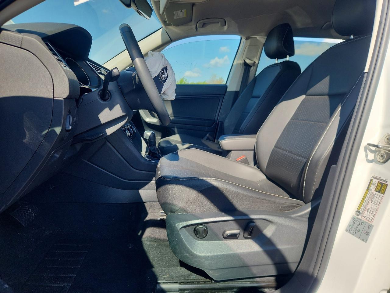 2021 Volkswagen Tiguan Se - Фото 7