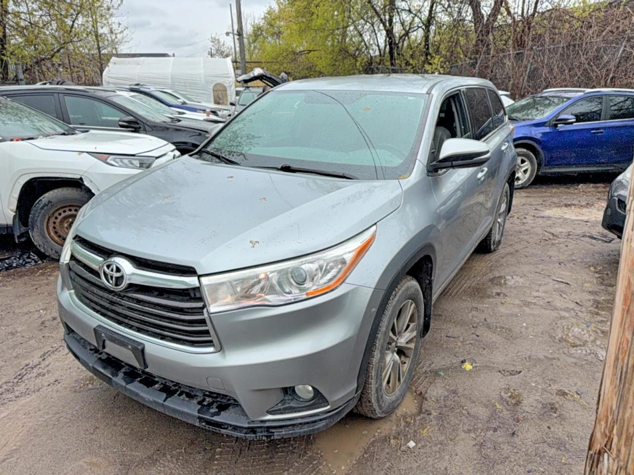 2014 Toyota Highlander Le - Фото 2