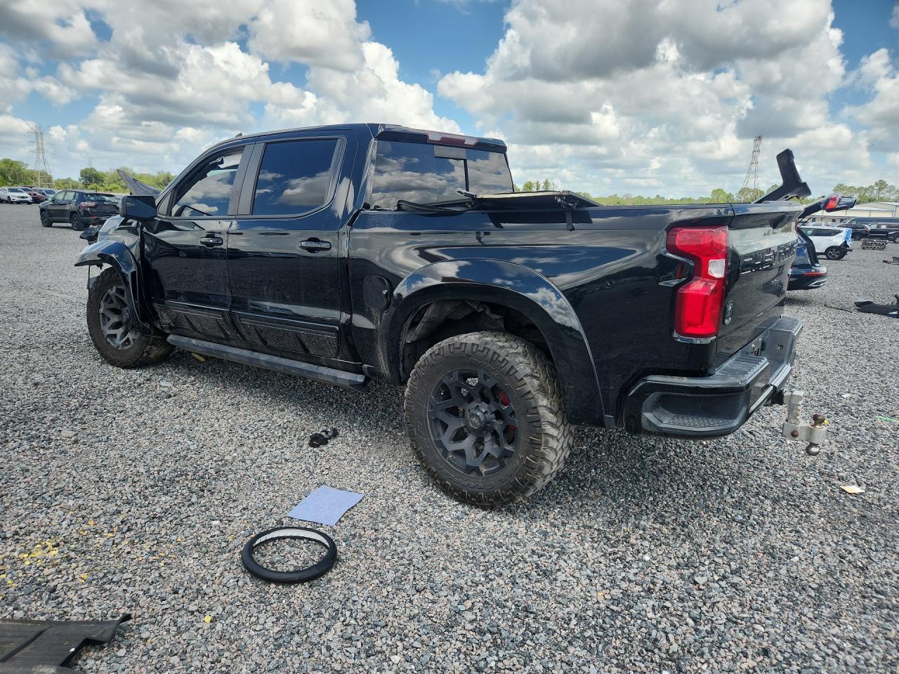 2020 Chevrolet Silverado K1500 Rst - Фото 2