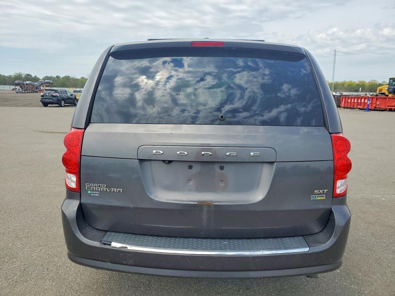 2019 Dodge Grand Caravan Sxt - Фото 6