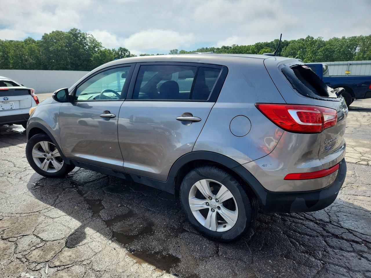 2012 Kia Sportage Lx - Image 2