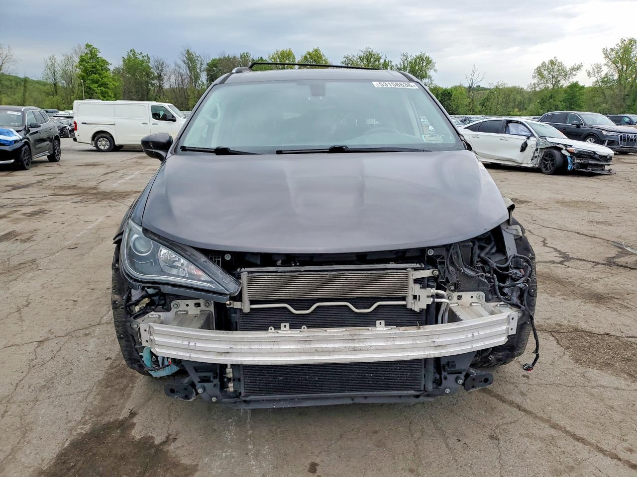 2019 Chrysler Pacifica Touring L - Фото 5