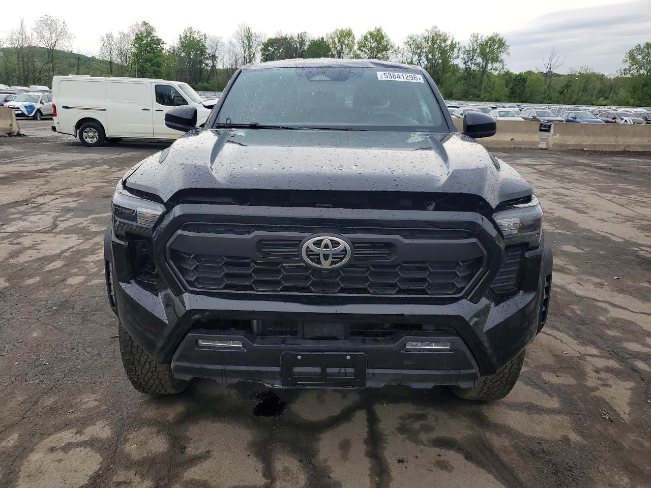 2025 Toyota Tacoma Trd Off-Road - Image 5