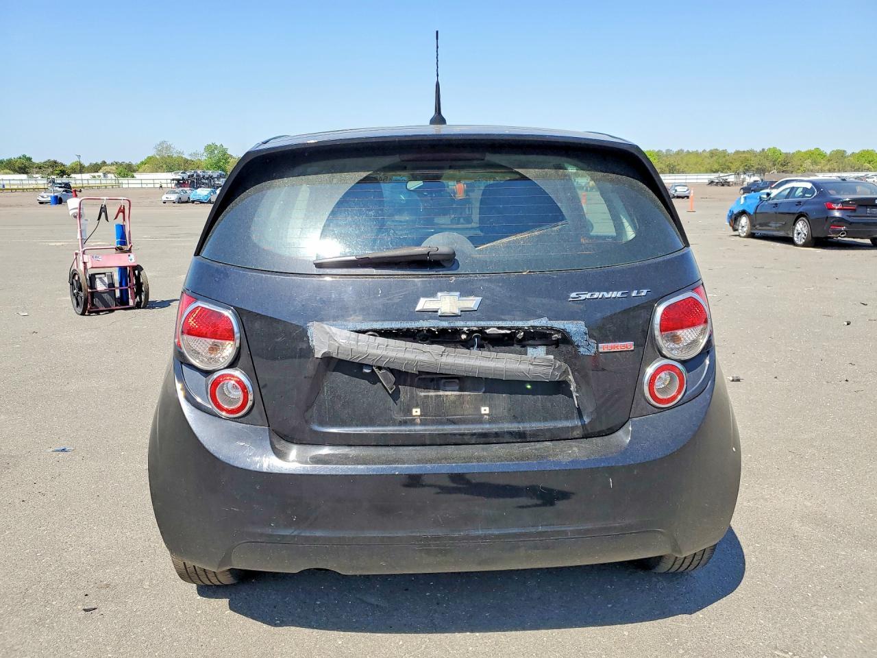 2012 Chevrolet Sonic Lt - Фото 6