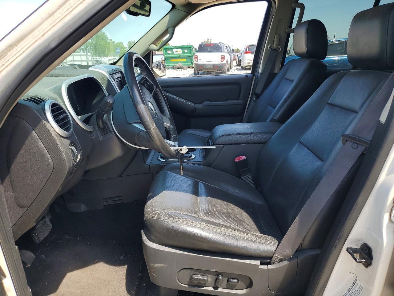 2008 Mercury Mountaineer Premier - Image 7