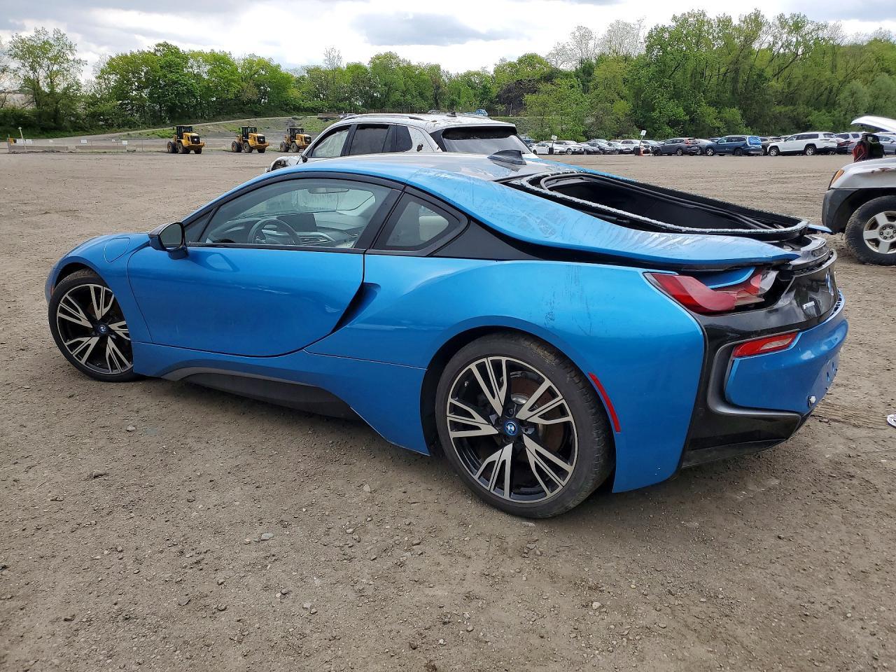 2016 BMW I8 - Image 2