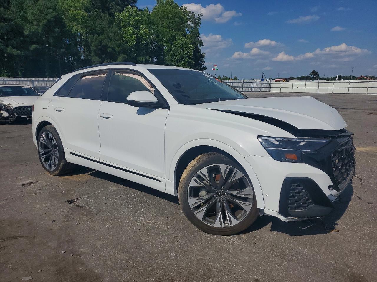 2025 Audi Q8 Premium Plus S-Line - Image 4