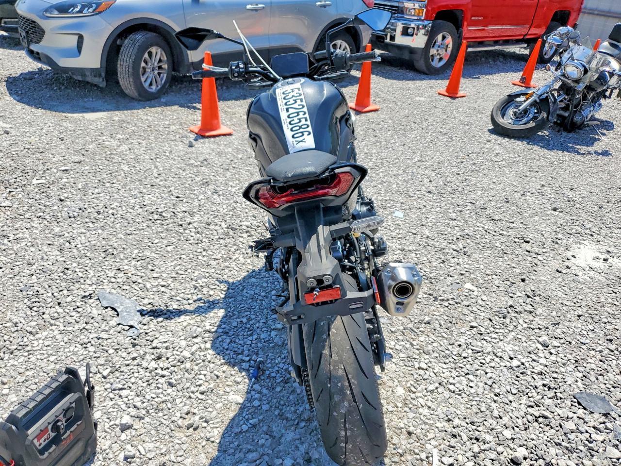 2025 Kawasaki Zr900 S - Фото 4