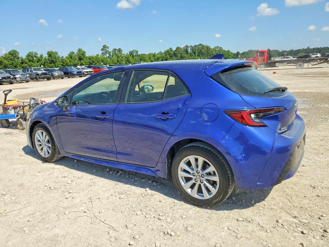 2025 Toyota Corolla Hatchback Se - Фото 2