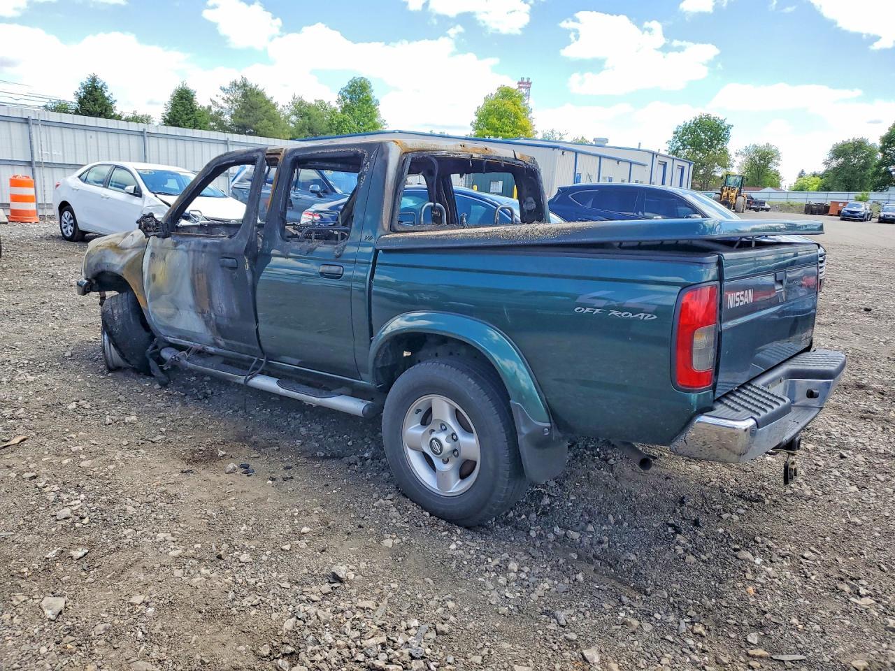 2000 Nissan Frontier Xe - Фото 2