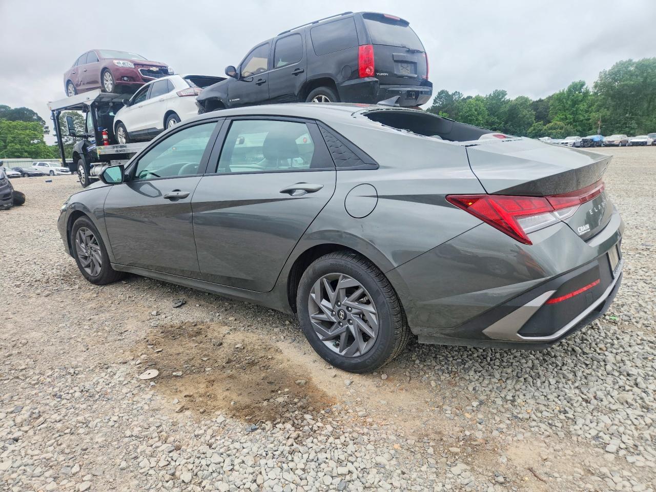 2025 Hyundai Elantra Hybrid Blue - Фото 2