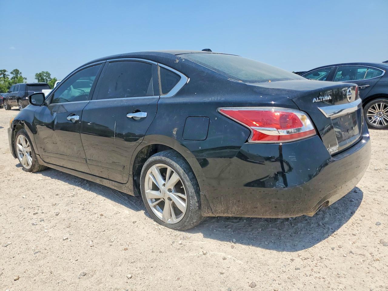 2015 Nissan Altima 2.5 Sl - Image 2