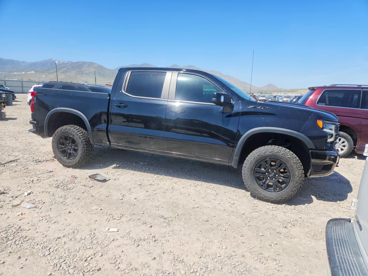 2024 Chevrolet Silverado K1500 Zr2 - Image 4
