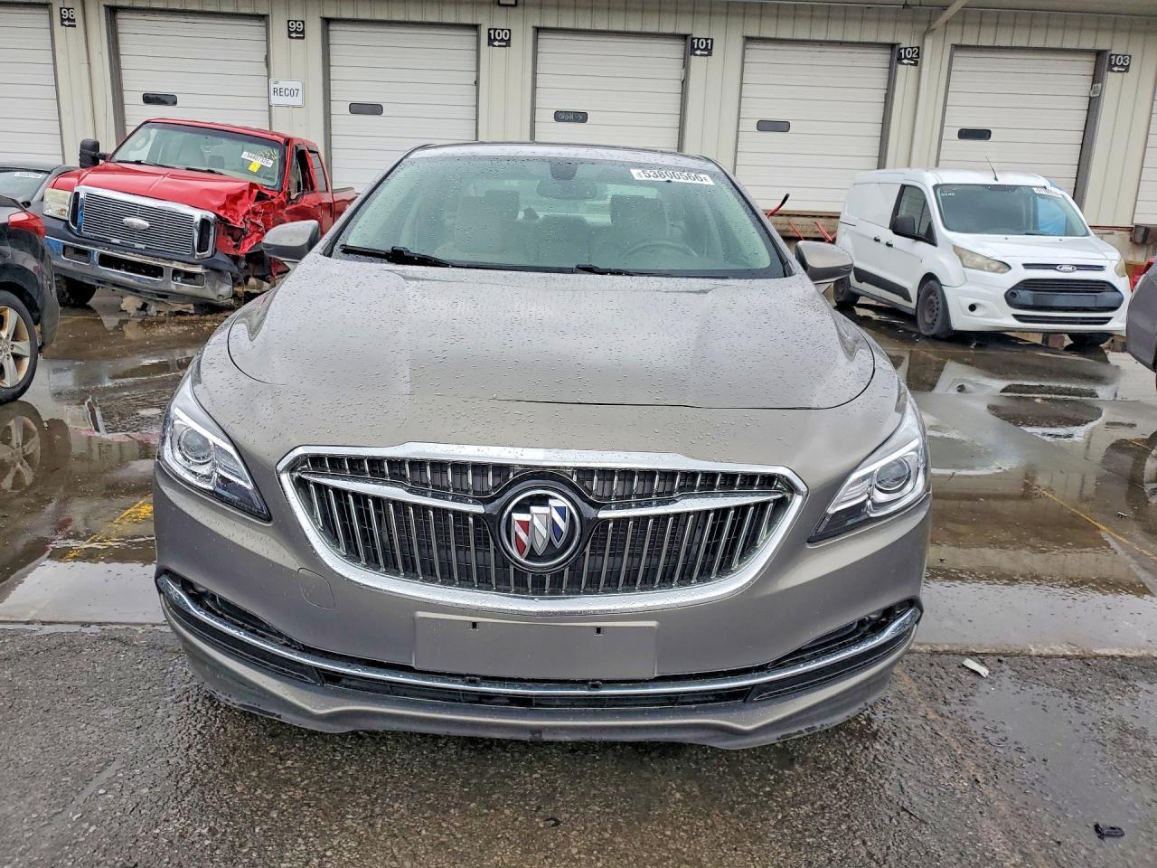 2017 Buick Lacrosse Essence - Image 5