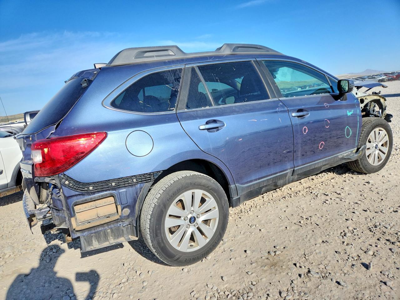 2017 Subaru Outback 2.5I Premium - Image 3