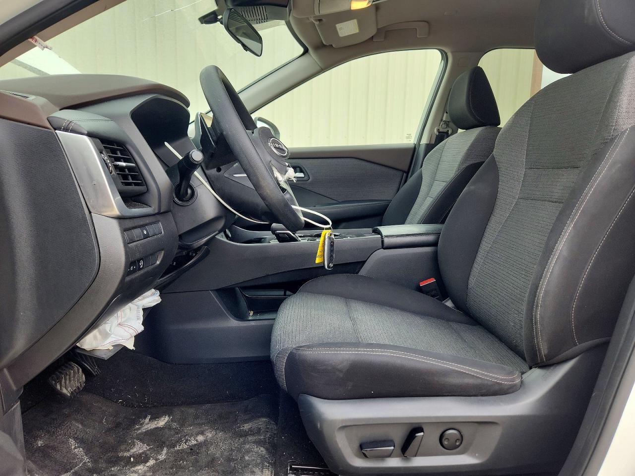 2023 Nissan Rogue Sv - Image 7