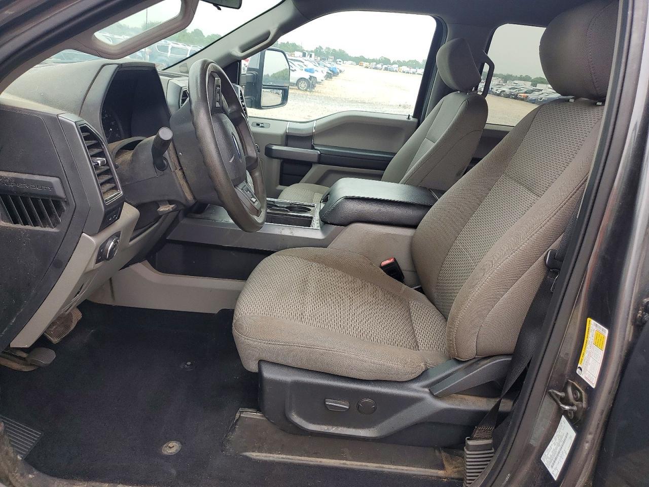 2020 Ford F250 Super Duty - Image 7