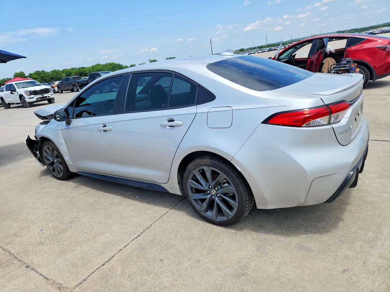 2023 Toyota Corolla Se - Image 2