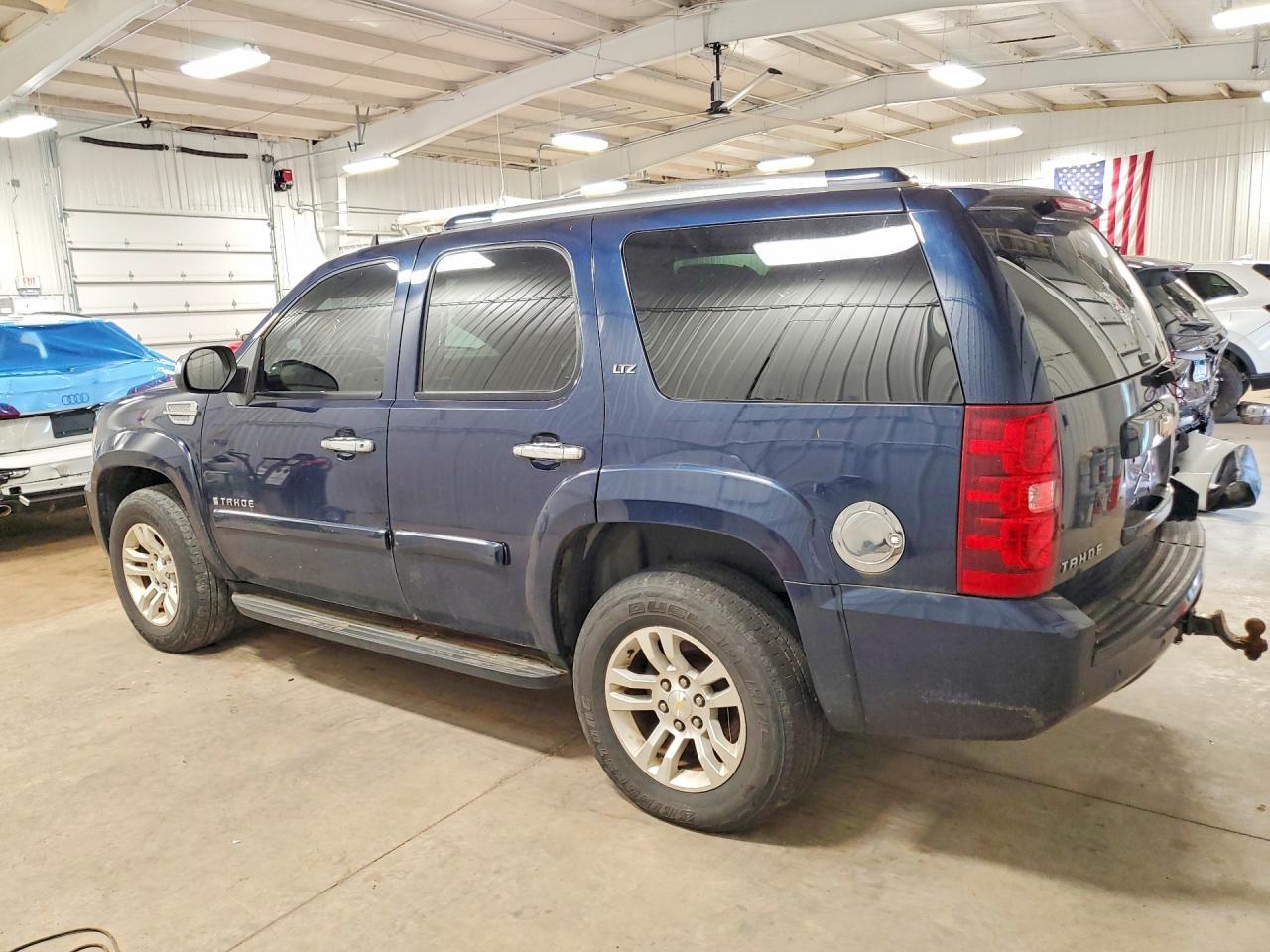 2007 Chevrolet Tahoe K1500 - Фото 2