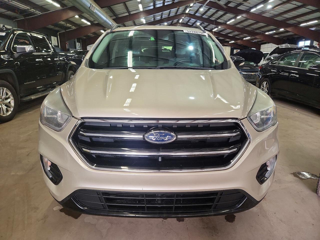 2017 Ford Escape Titanium - Фото 5