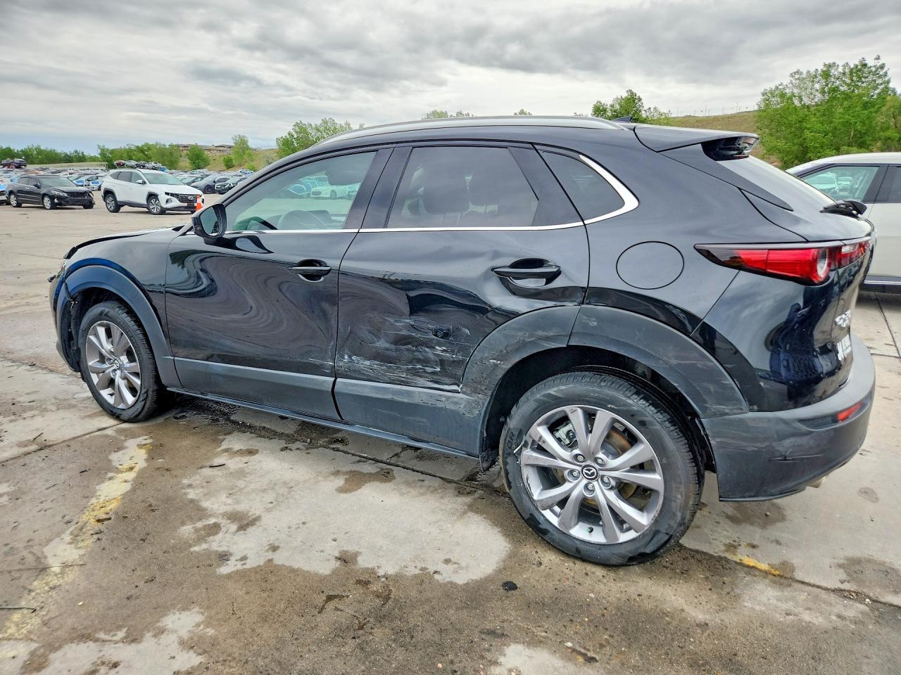 2022 Mazda Cx-30 Premium - Image 2