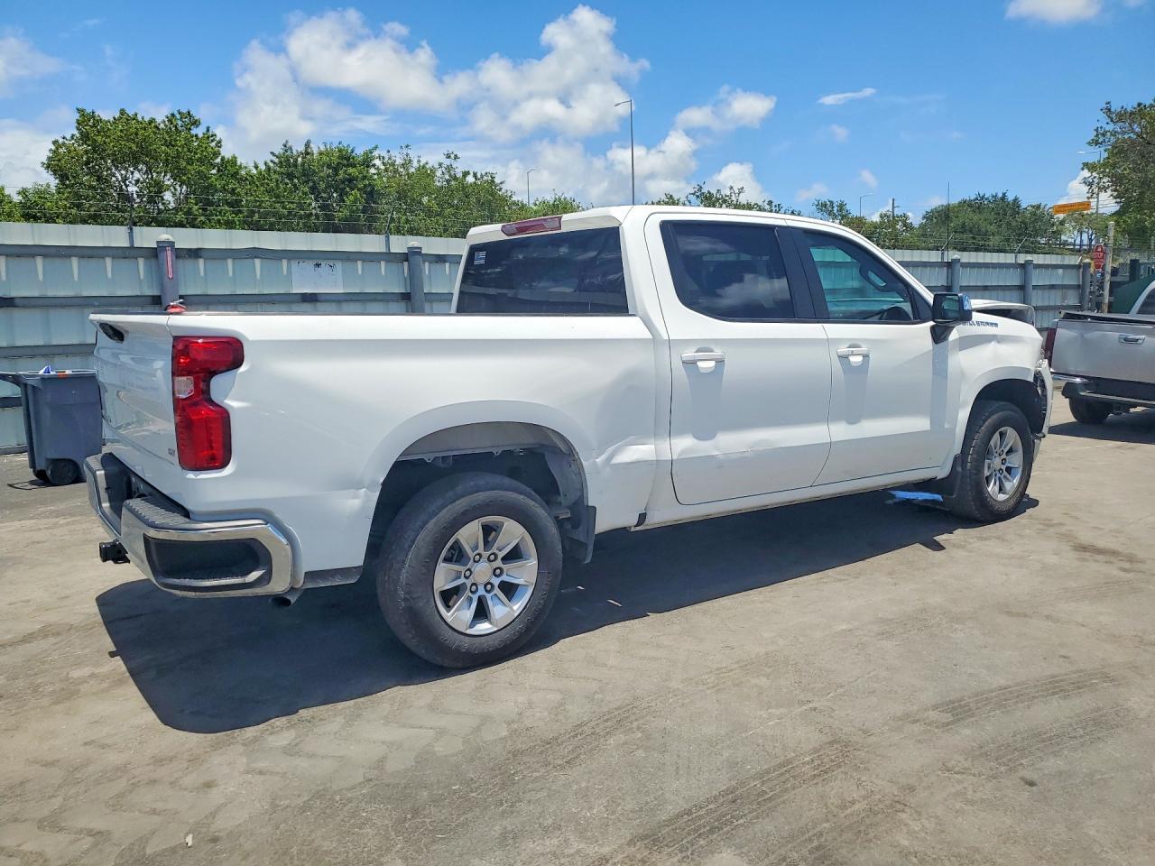 2023 Chevrolet Silverado C1500 Lt - Image 3