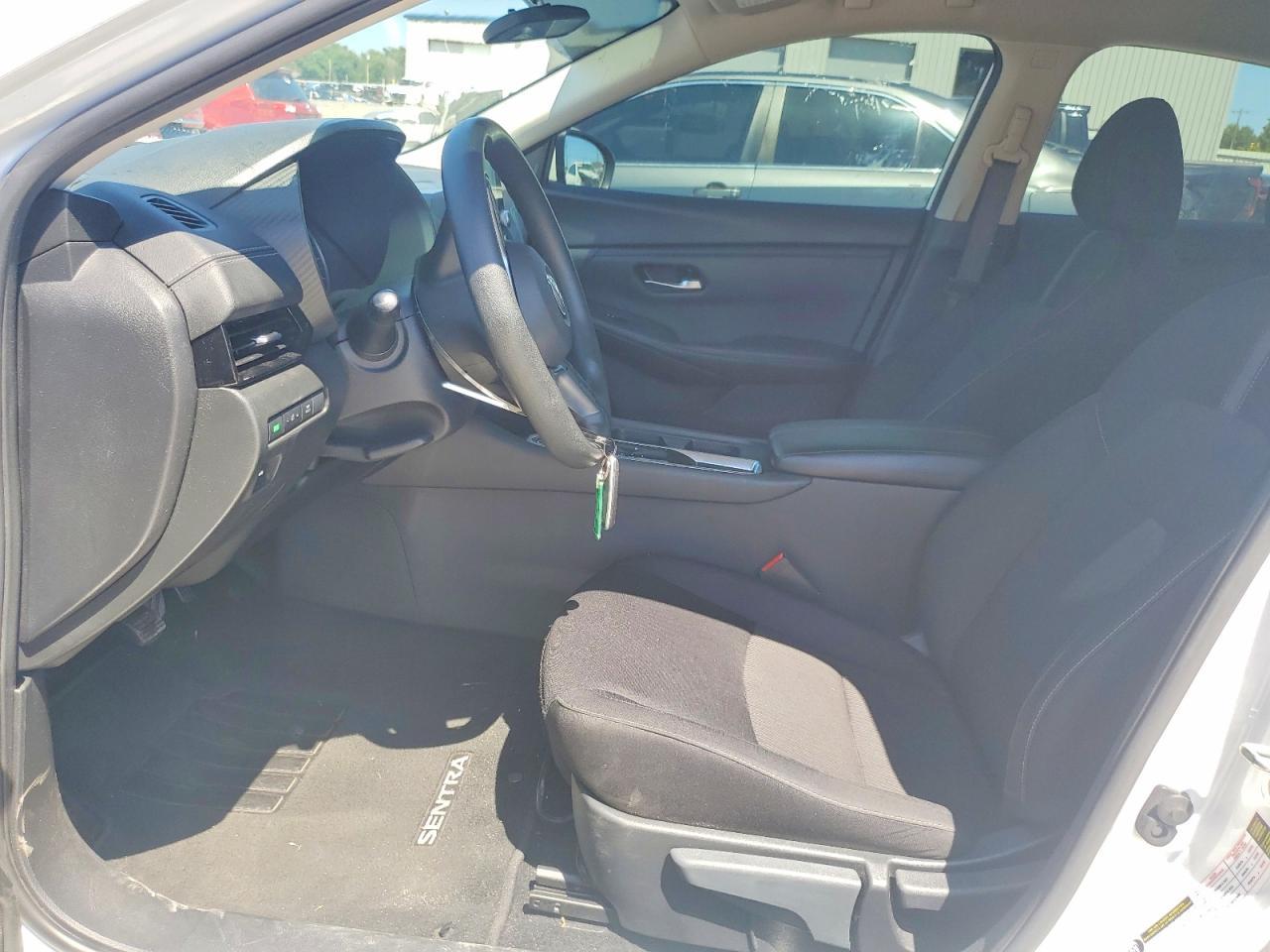 2025 Nissan Sentra Sv - Фото 7