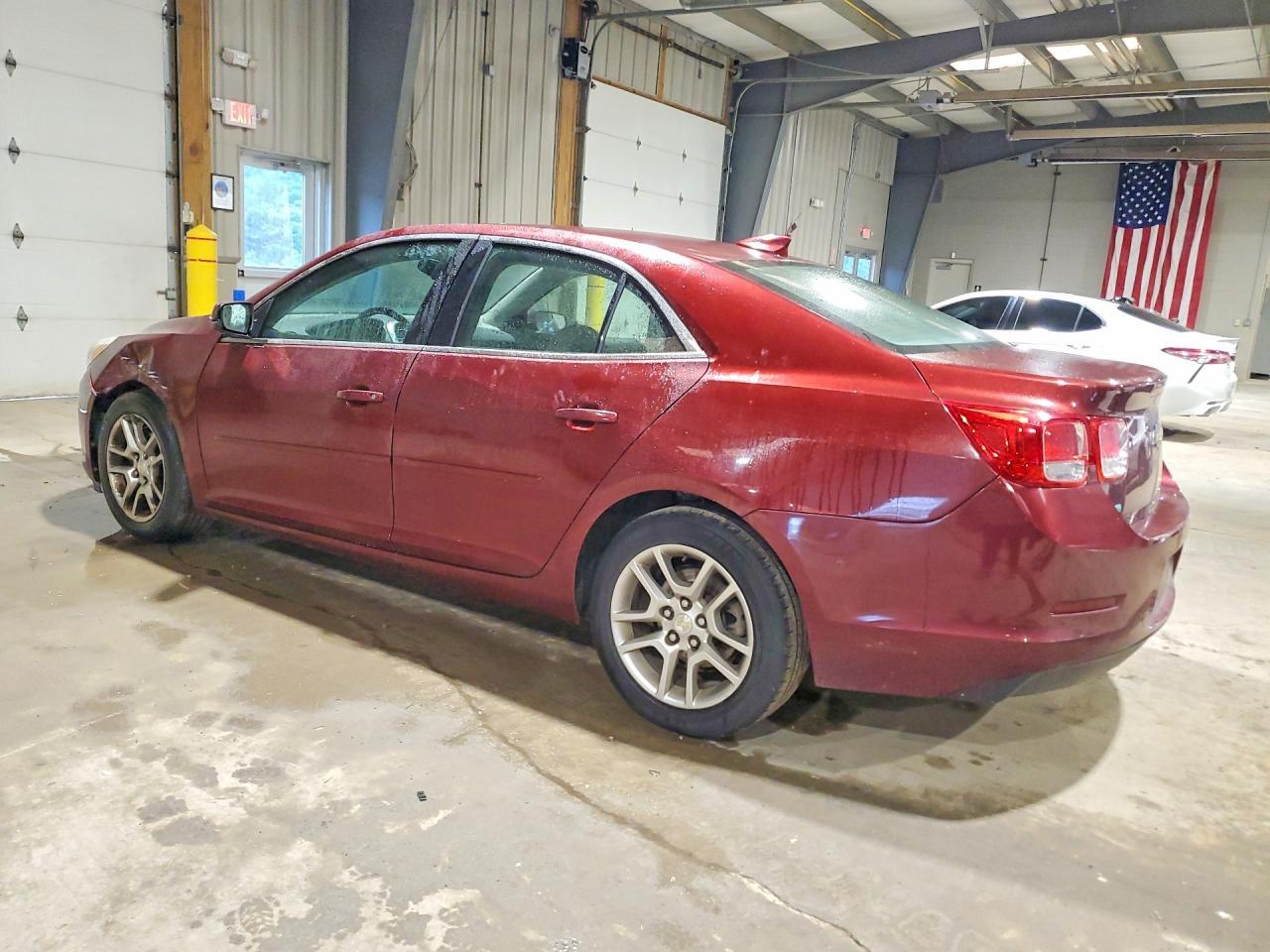 2015 Chevrolet Malibu 1Lt - Фото 2