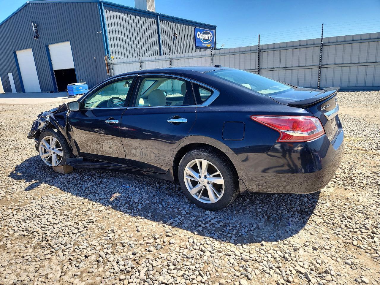 2013 Nissan Altima 2.5 - Фото 2
