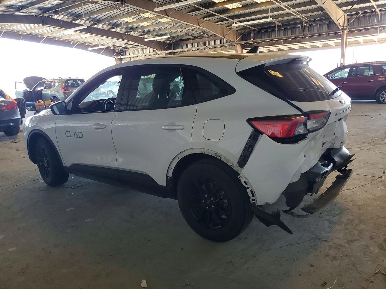 2020 Ford Escape Se Sport - Фото 2