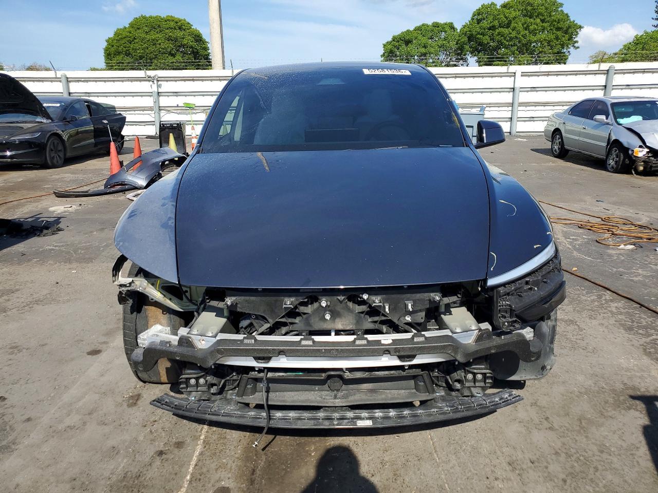 2026 Tesla Model Y - Image 5