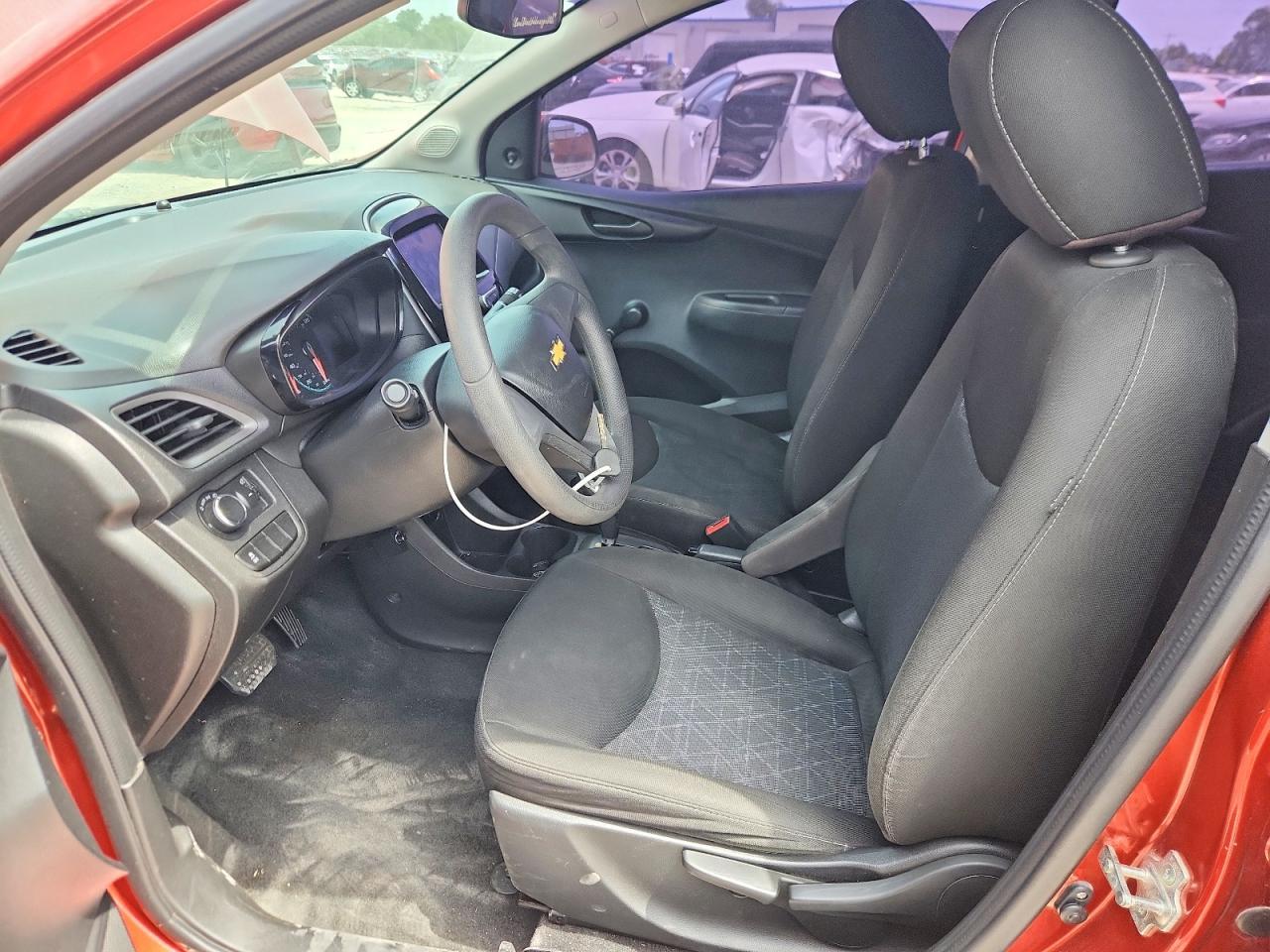 2021 Chevrolet Spark Ls - Фото 7