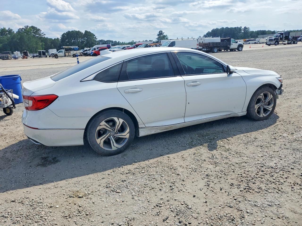 2018 Honda Accord Ex - Фото 3