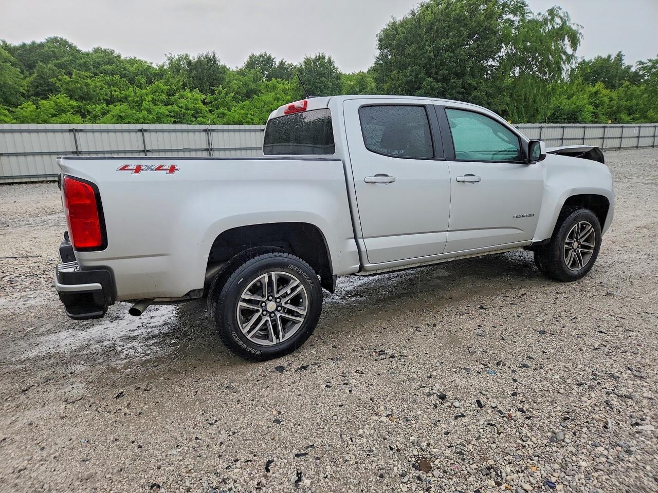 2020 Chevrolet Colorado - Image 3
