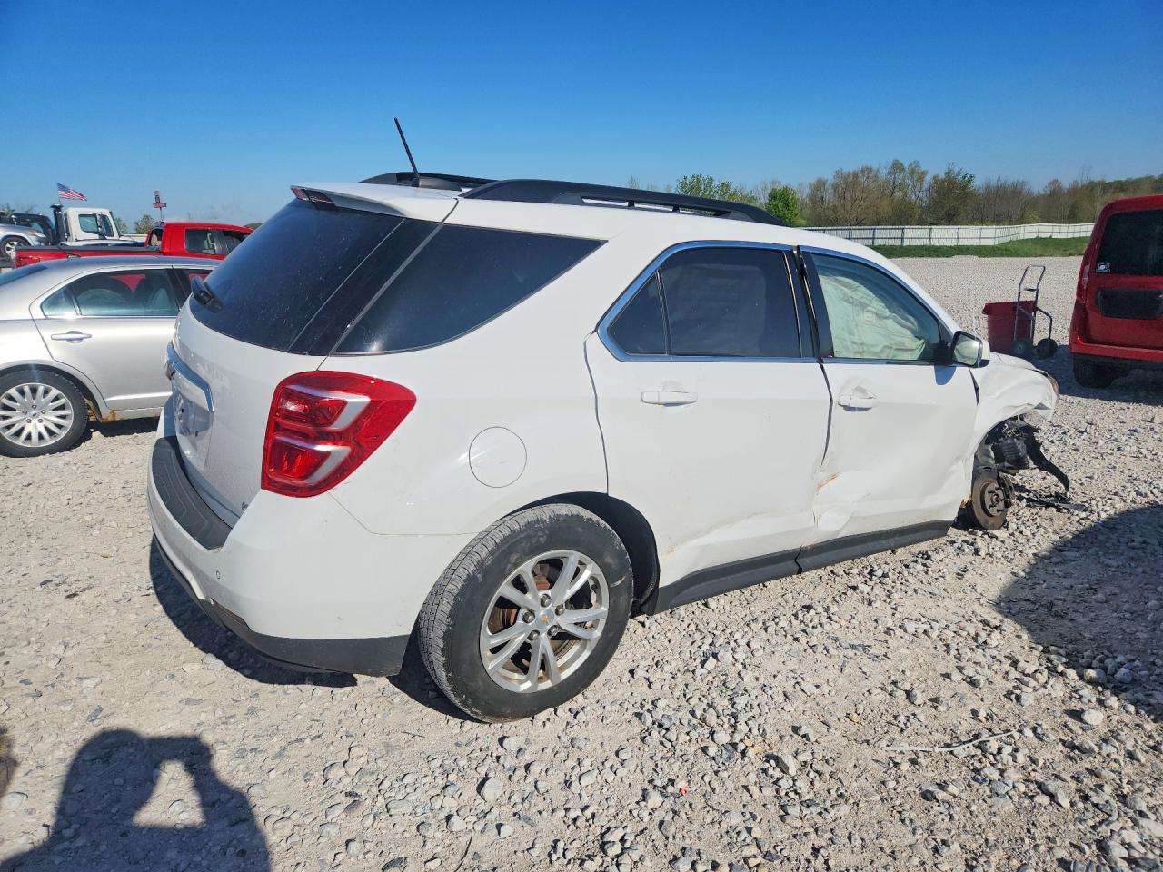 2017 Chevrolet Equinox Lt - Фото 3