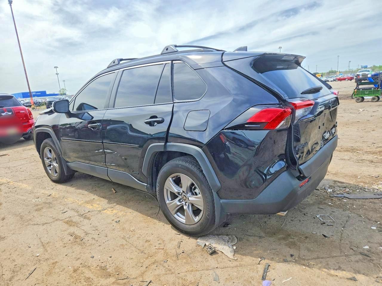 2024 Toyota Rav4 Hybrid Xle - Фото 2
