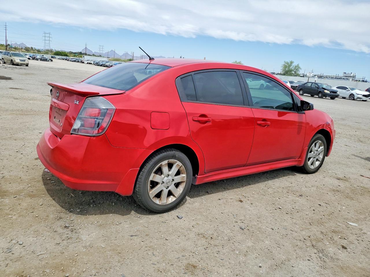 2012 Nissan Sentra 2.0 - Image 3