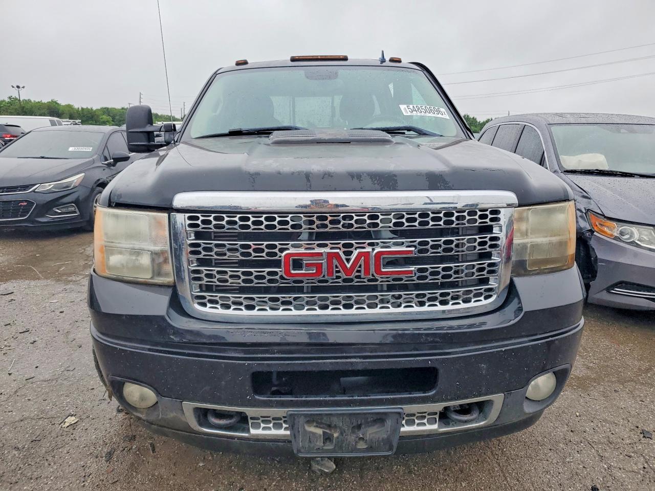 2013 GMC Sierra K3500 Denali - Image 5