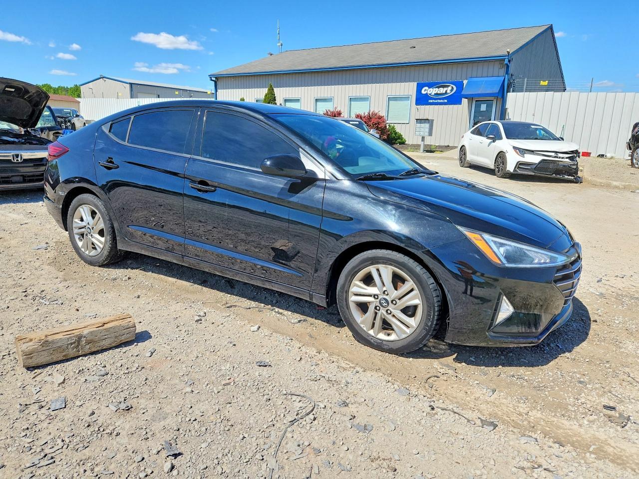 2019 Hyundai Elantra Sel - Фото 4