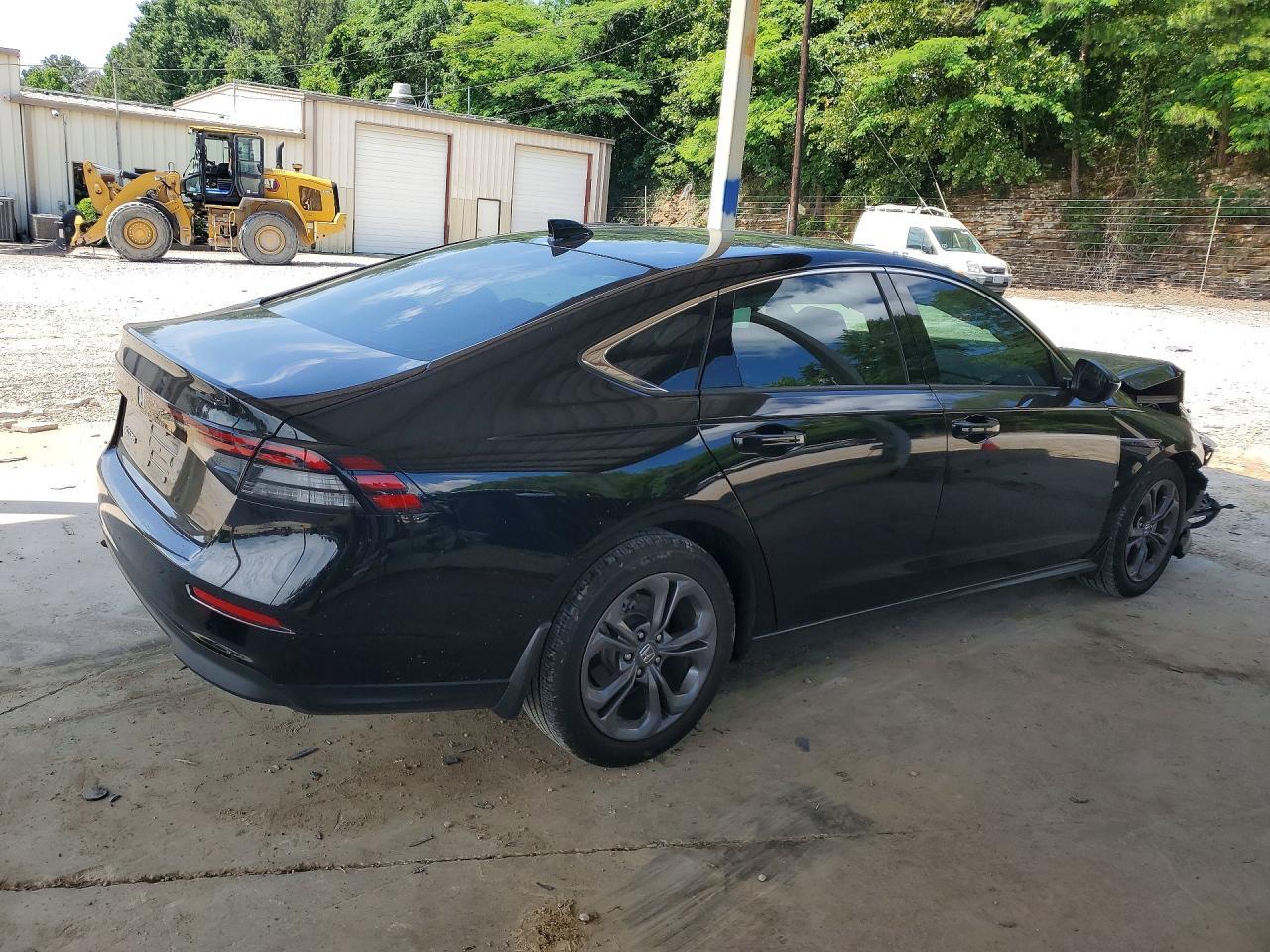 2023 Honda Accord Ex - Image 3
