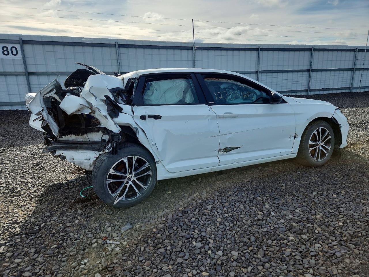 2025 Volkswagen Jetta Sport - Фото 3