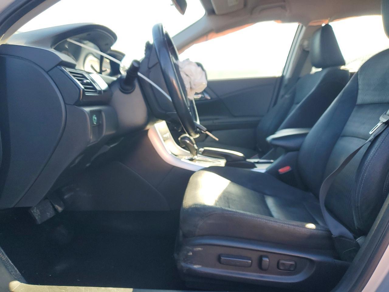 2014 Honda Accord Sport - Image 7