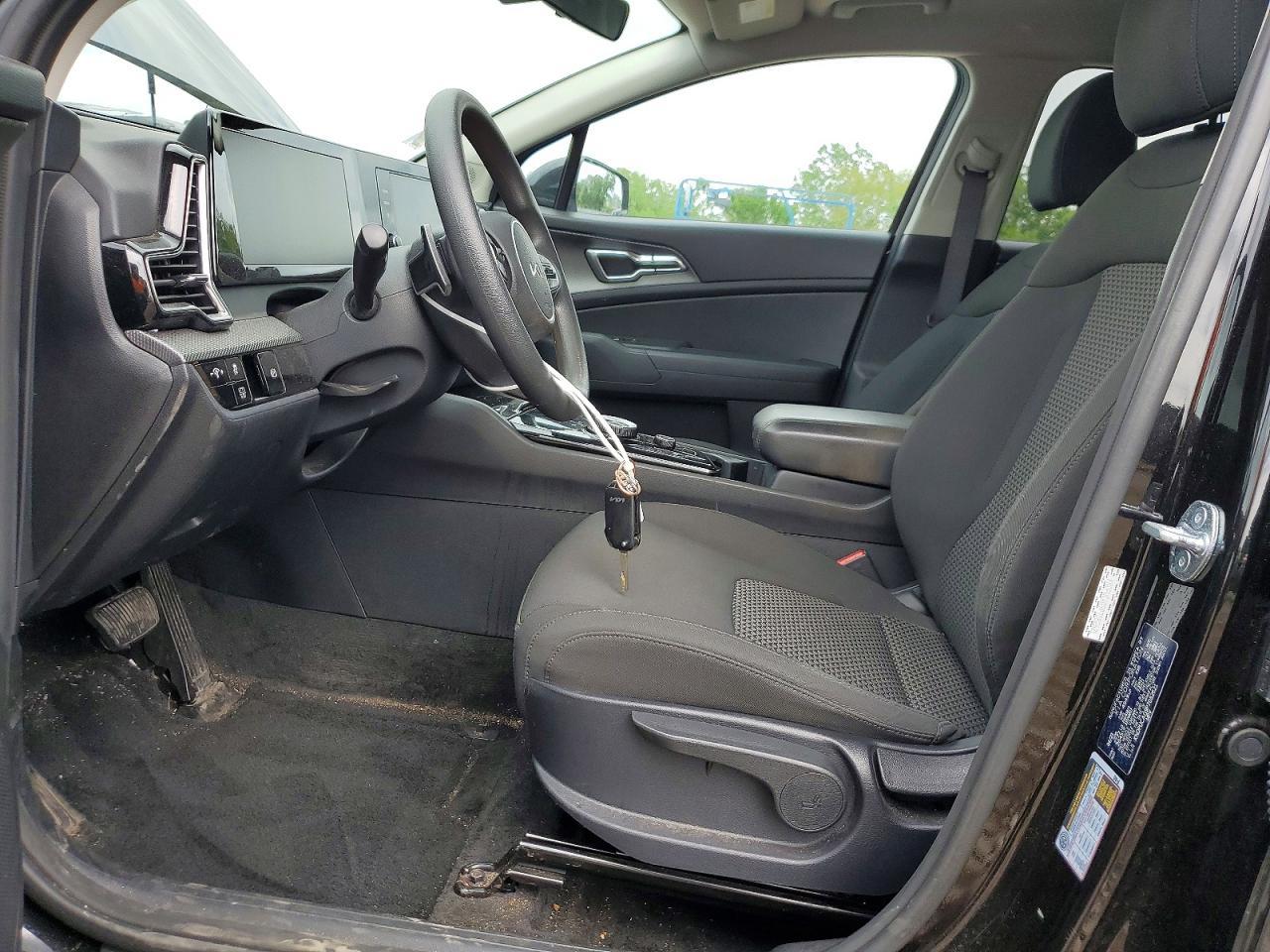 2023 Kia Sportage Lx - Image 7