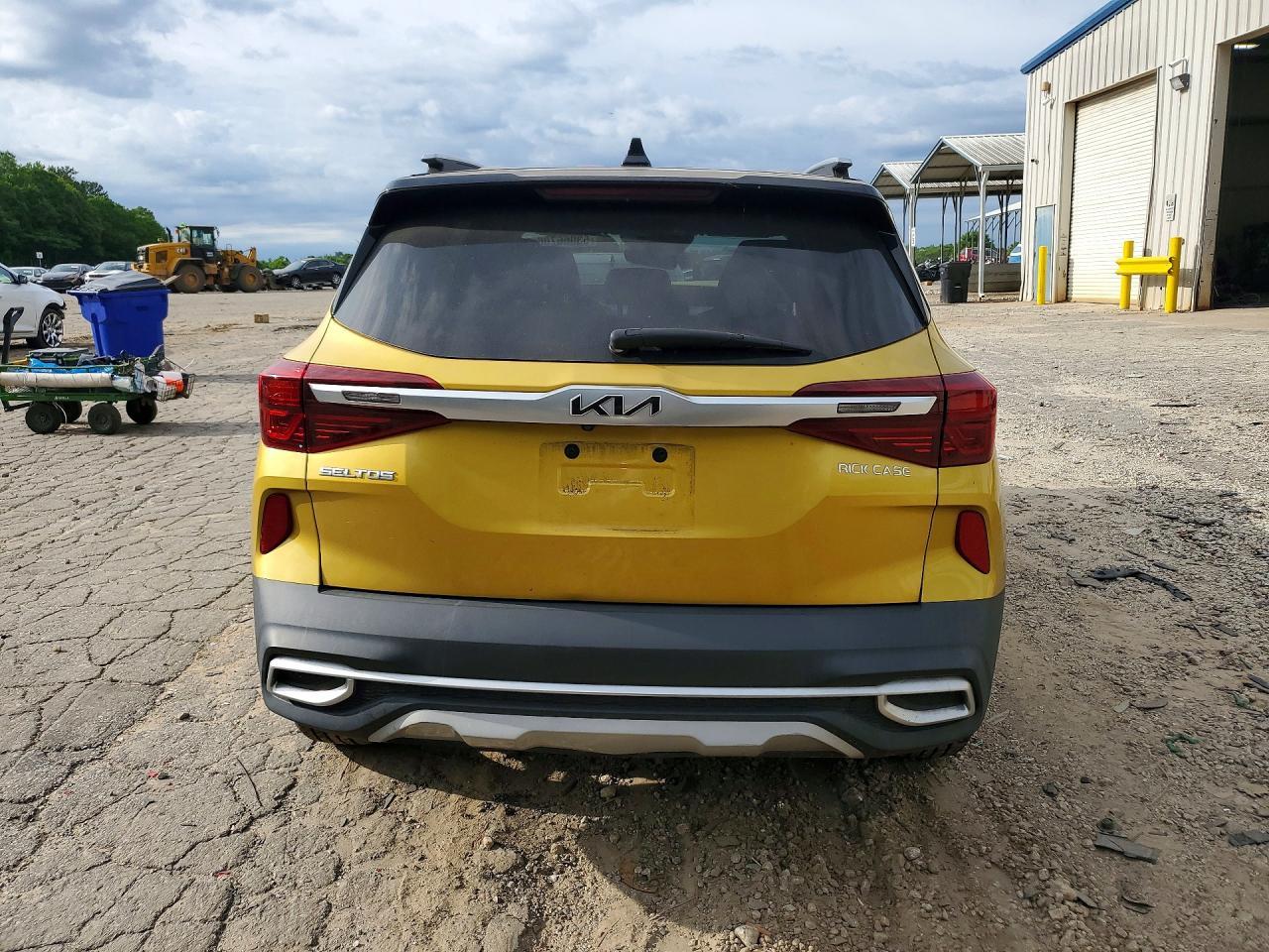2022 Kia Seltos S - Image 6